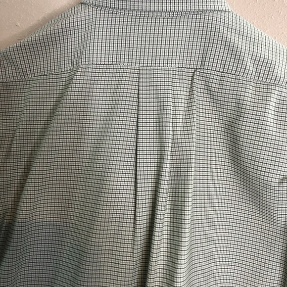 L.L. Bean Men's Short Sleeved Shirt Green Checked Men's Cotton Poly Blend - Picture 7 of 7